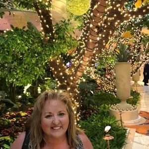 Meet your Posher, Mary beth